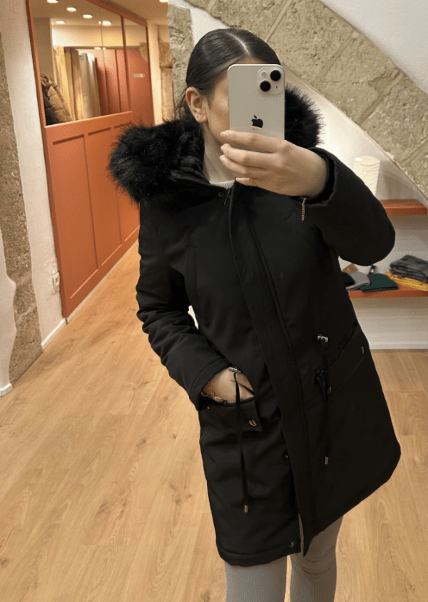 Parka avec capuche amovible TARA noire – Image 2