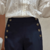 Pantalon Élégant avec Boutons LEON marine – Image 4