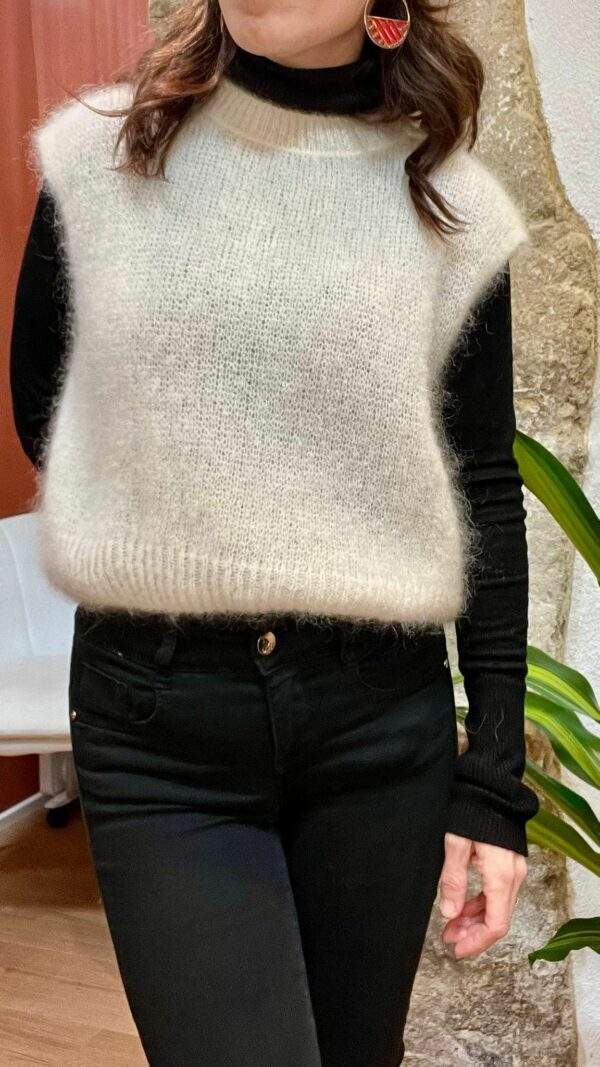Pull Sans Manches en Mohair SANDRO écru – Image 2