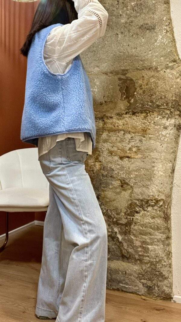 Gilet sans manches en mouton bouclette ALI bleu – Image 2