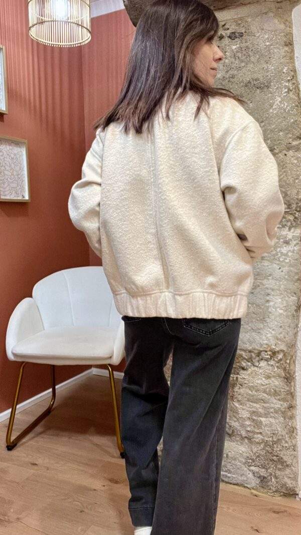 Veste bouclette TEDDY écrue – Image 8