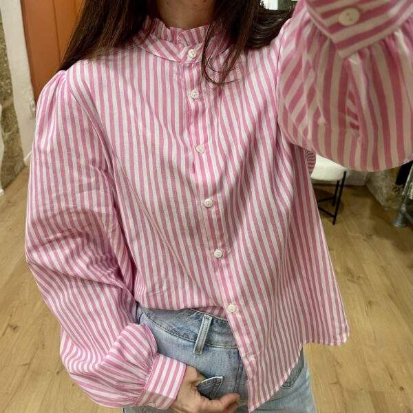 Chemise rayée rose – BLANDINE – Détails chic – Look casual féminin – Image 7
