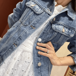 Veste en jean LOUISA – Coupe droite – Denim bleu classique