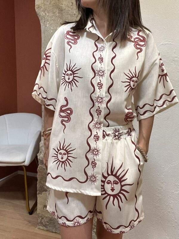 Ensemble imprimé – GALA – Bordeaux – Look solaire et stylé – Image 2