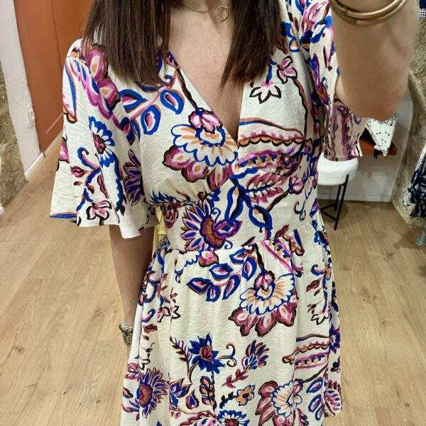 Robe courte TALIA – La robe vitaminée qui sent bon l’été – Image 4