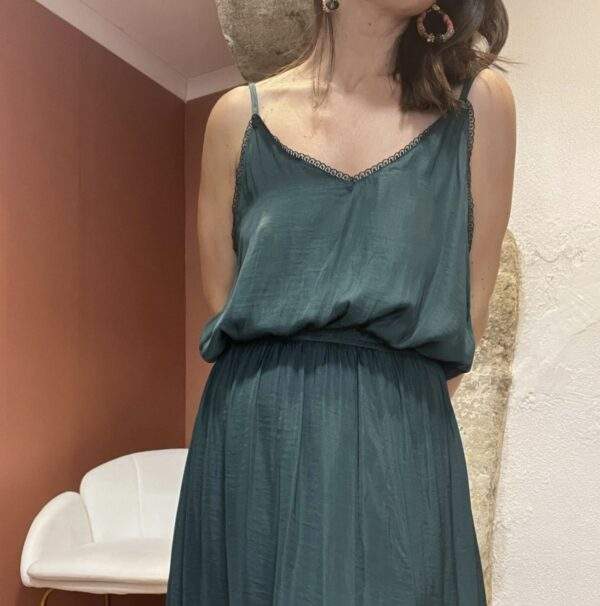 Robe fluide ELENA – Vert sapin – Image 4