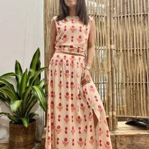 Ensemble LUCY – Haut dos nu & jupe fendue – 100% viscose – Imprimé fleuri fond pêche
