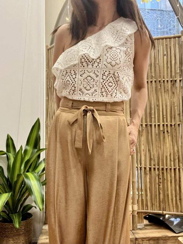 Pantalon flare PALICO Camel – Taille haute, lien à nouer, matière douce – Image 2