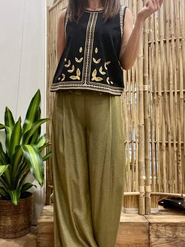 Pantalon flare PALICO Kaki – Taille haute, lien à nouer, confort et élégance – Image 2