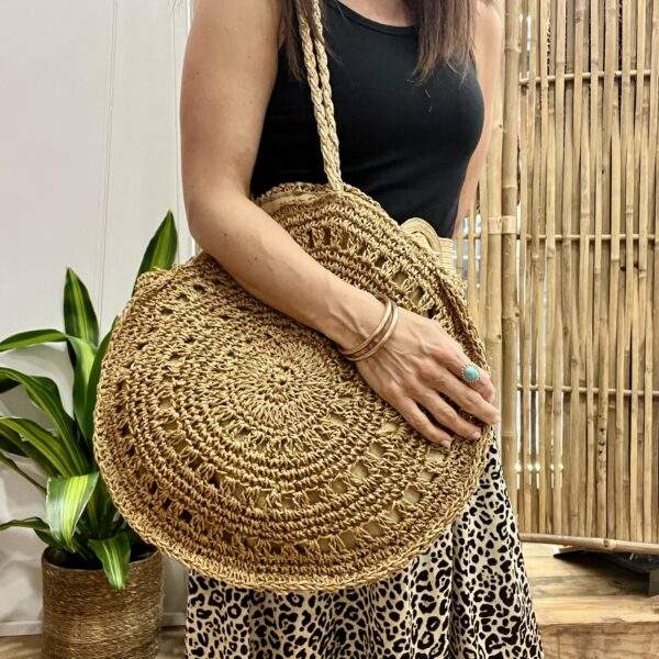 Sac Rond Porté Épaule en Paille JOSEPH – Taupe – Image 2