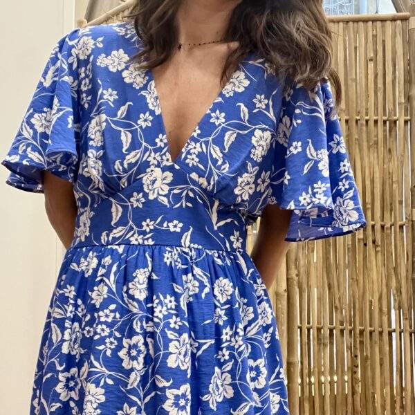Robe courte CHIARA – Élégance florale & esprit du Sud – Image 4