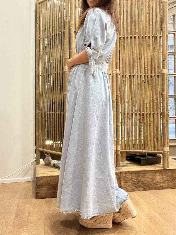 Robe longue GABRIELLE en denim – Élégance décontractée et féminine – Image 4