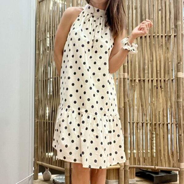 Robe courte SISSI à pois + chouchou assorti – Look rétro et confort estival