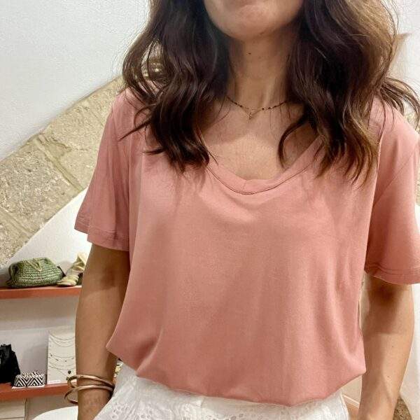 T-shirt YUNA vieux rose – Élégance discrète & confort